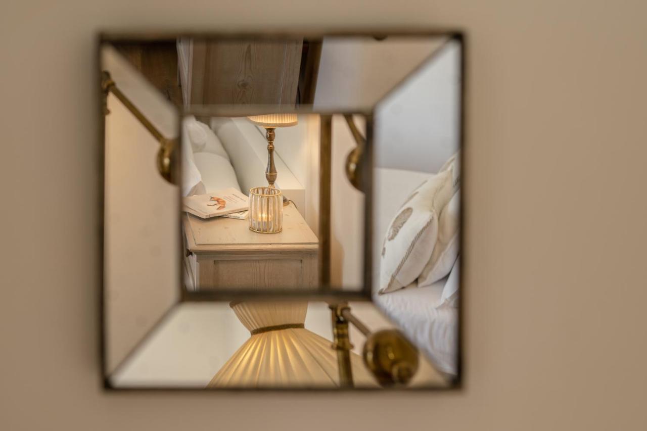 Casavostra - Ambience Suites Ostra Vetere Exterior photo